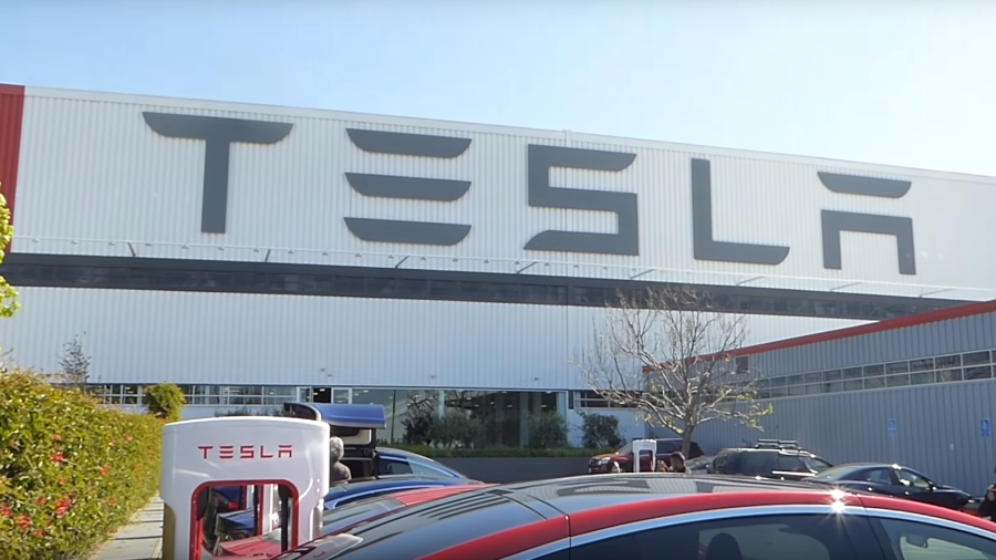 Elon Musk podría trasladar Tesla al condado de Hidalgo