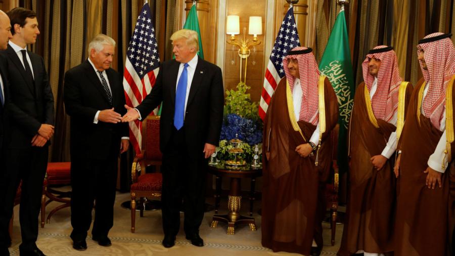 EU y Arabia firman acuerdo de venta de armas por 110 mdd 