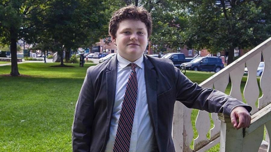 Adolescente de 14 años busca ser gobernador en EU