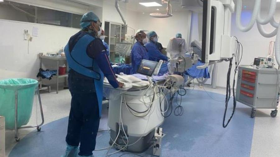 Continúan más de 11 mil vacantes para médicos especialistas disponibles: IMSS