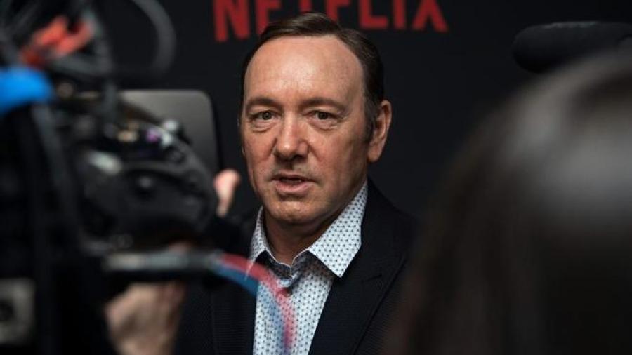 Acusador retira demanda de abuso contra Kevin Spacey