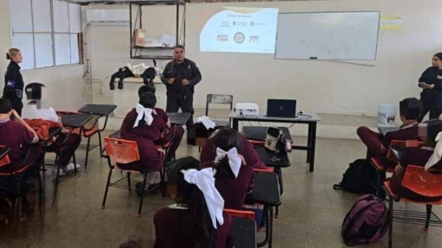 Lleva Guardia Estatal de Género plática para prevenir violencia en el noviazgo a secundaria de Ciudad Madero