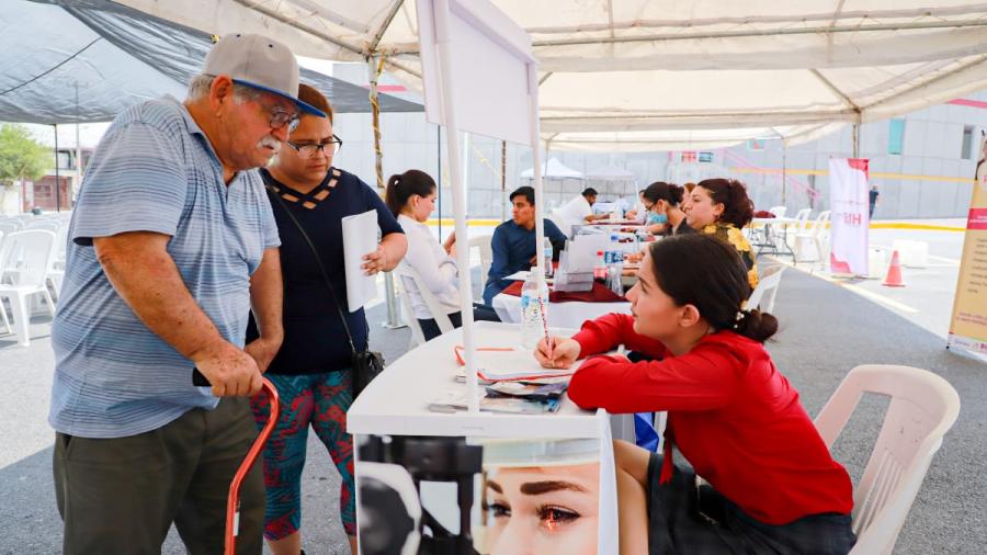 Exámenes gratuitos en Campaña Abuelitos Saludables 2023