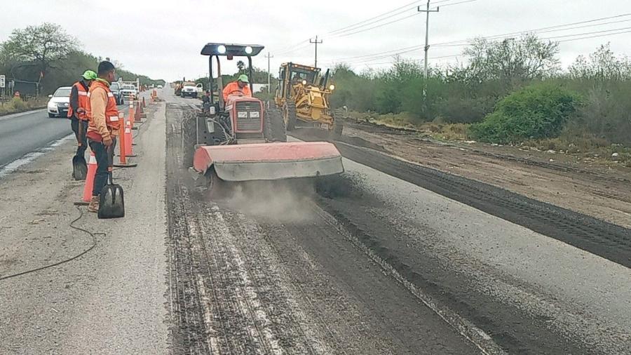 Realiza Secretaría de Obras Públicas trabajos de conservación en carreteras federales