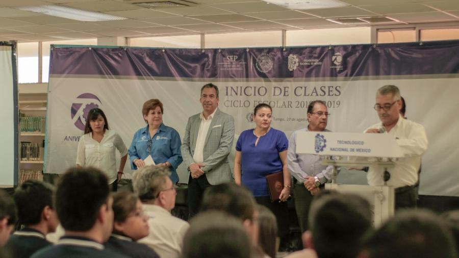 Inauguran Alcalde y directora del ITR Ciclo 2018-2019