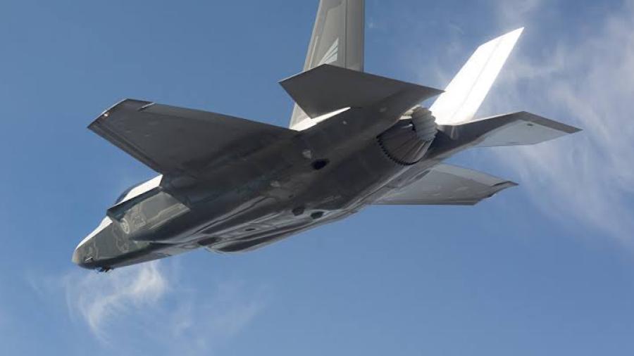 Fuerza Aérea de Japón reanuda vuelos de los cazas F-35A