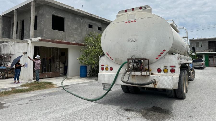 Atienden COMAPA y Municipio emergencia por escasez de agua