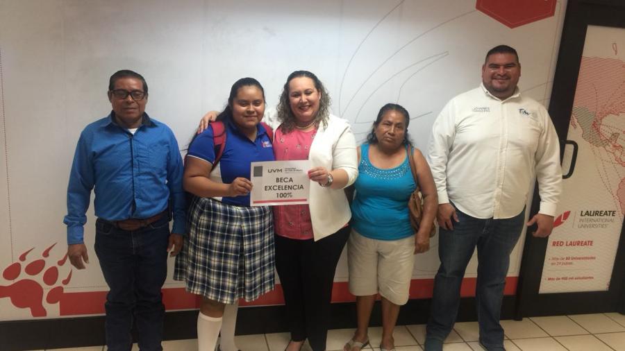 Logra "Unidos por Reynosa" acuerdo para otorgar becas universitarias