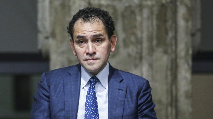 Arturo Herrera informa que se discutirá el pacto fiscal