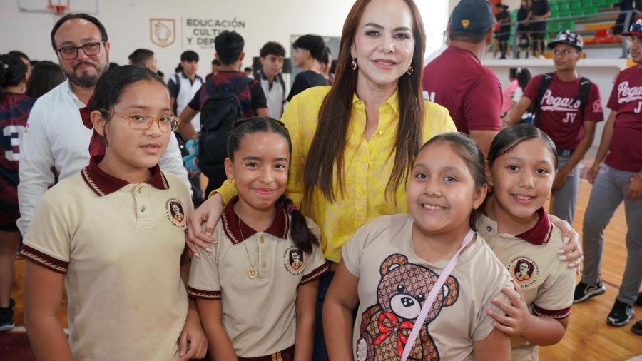 Beneficiará gobierno municipal a más de 700 estudiantes con programa de ‘Excelencia digital’