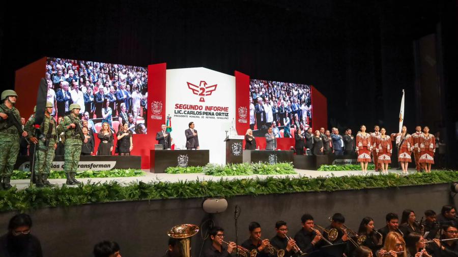 Rinde Carlos Peña Ortiz segundo informe de gobierno