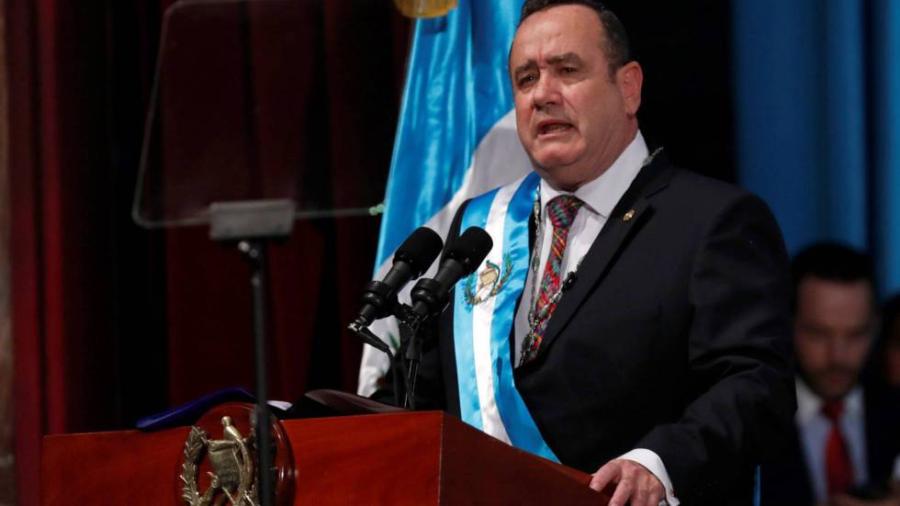 Presidente de Guatemala da positivo a COVID-19 