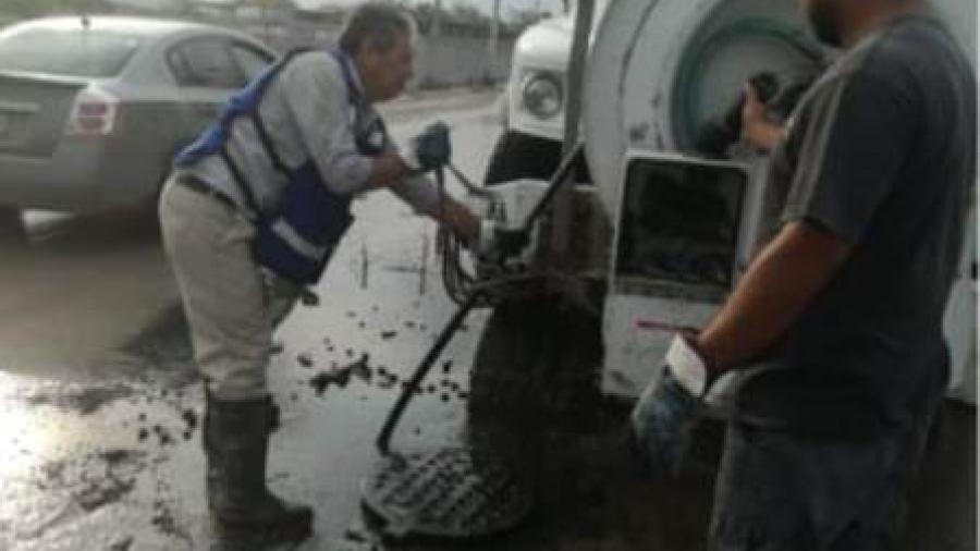 Intensifican saneamiento de drenaje Rancho Grande y Riberas de Rancho Grande