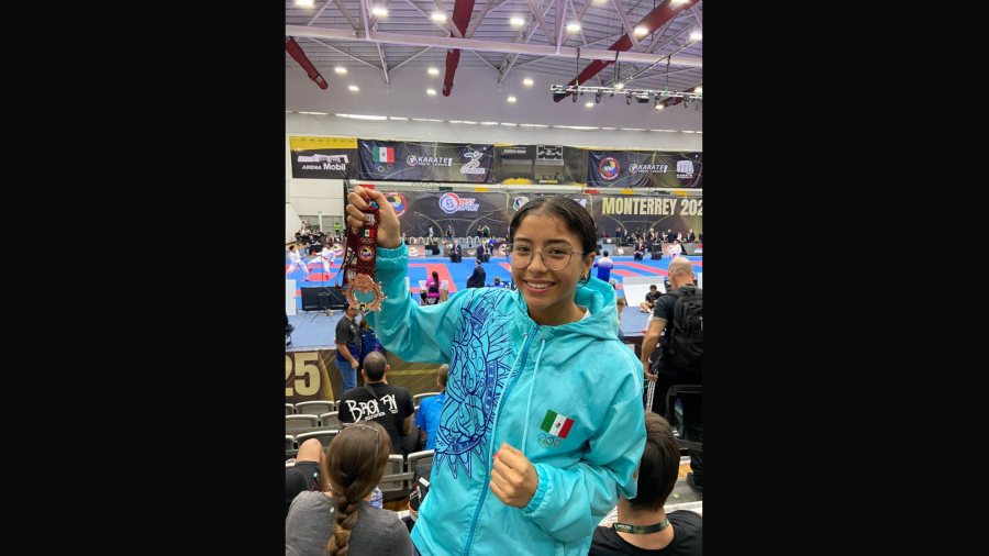 Destaca estudiante de la UAT en evento mundial de karate   