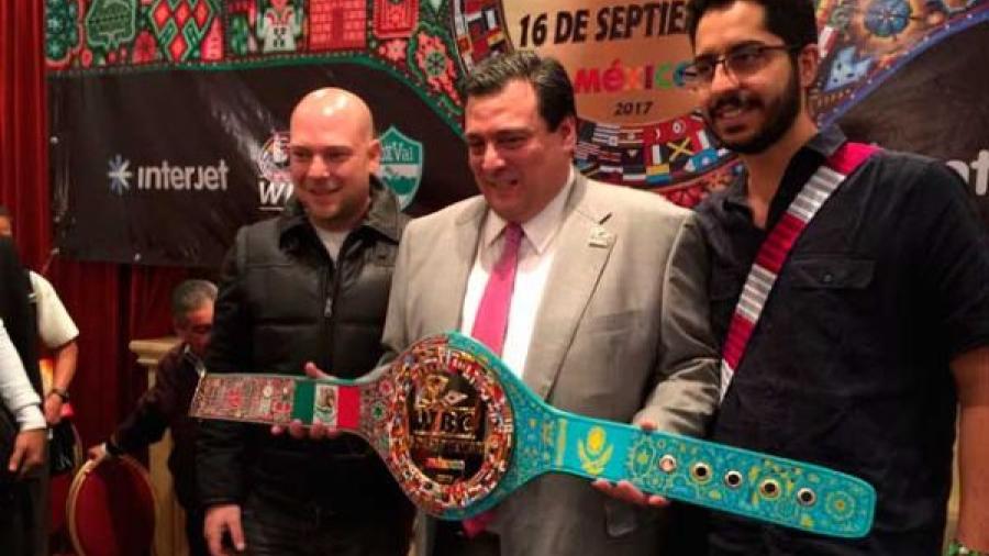 Presentan cinturón con diseño huichol para la pelea “Canelo vs GGG”