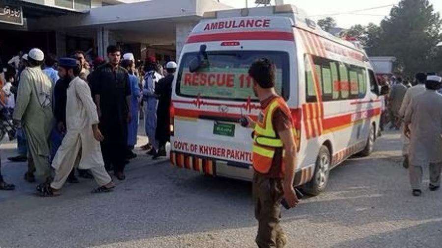 Atentado en Pakistán deja 35 muertos y cientos de heridos