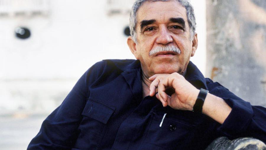 Mandan rosas amarillas por el 90 aniversario del Premio Nobel de Literatura
