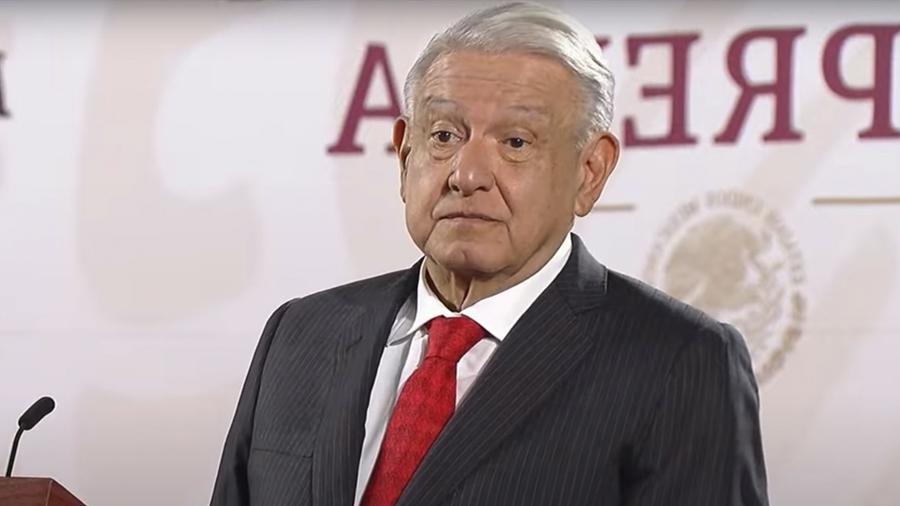 Arremete AMLO contra el FMI al señalar que economía de Argentina crecerá más que la de México