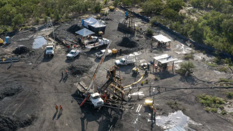 Rescate de mineros tardaría de entre 6 a 11 meses, informa PC a familiares