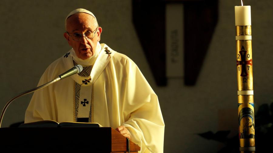 El papa expresa su tristeza por el atentado en Manchester