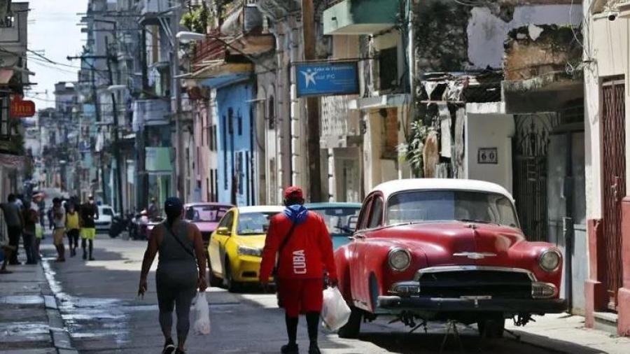 Prohíbe EU huéspedes estadounidenses en hoteles de Cuba 