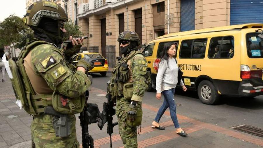 Más de dos mil detenidos en Ecuador en 11 días de "conflicto armado interno" contra mafias