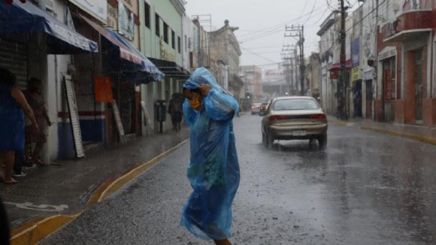 El frente no. 24 ocasionará lluvias fuertes en la península de Yucatán