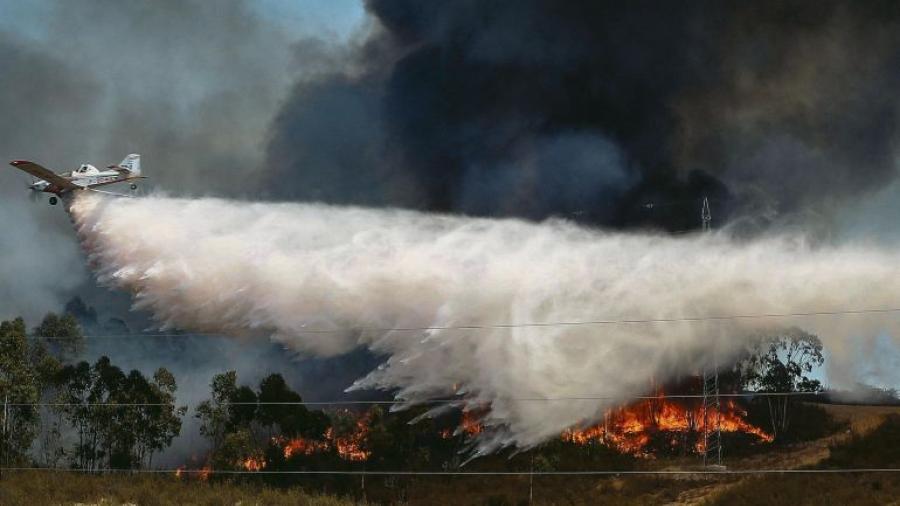 Desalojan a tres mil 500 personas por incendios en España