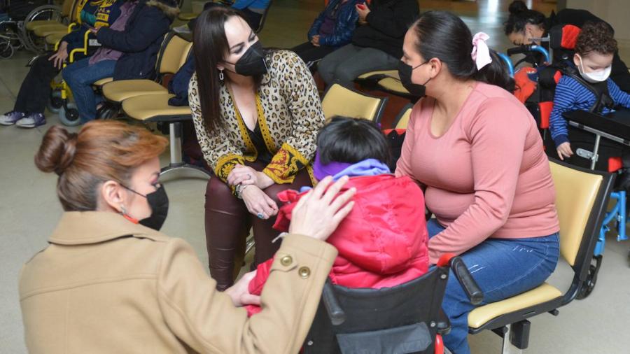 Apoya DIF a ciudadanos con discapacidad a través de campaña de aplicación de toxina butolínica