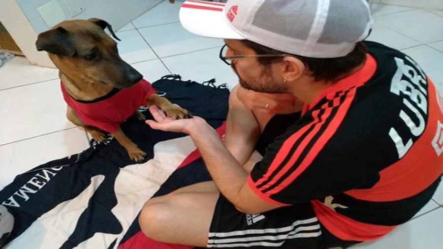 Aficionado rifa boleto de la final de la Libertadores para pagar las ‘quimios’ de su perro