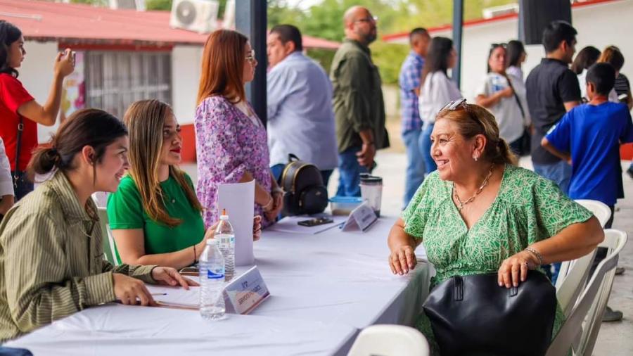 Proporcionó Carlos Peña Ortiz servicios de asistencia social en Las Cumbres