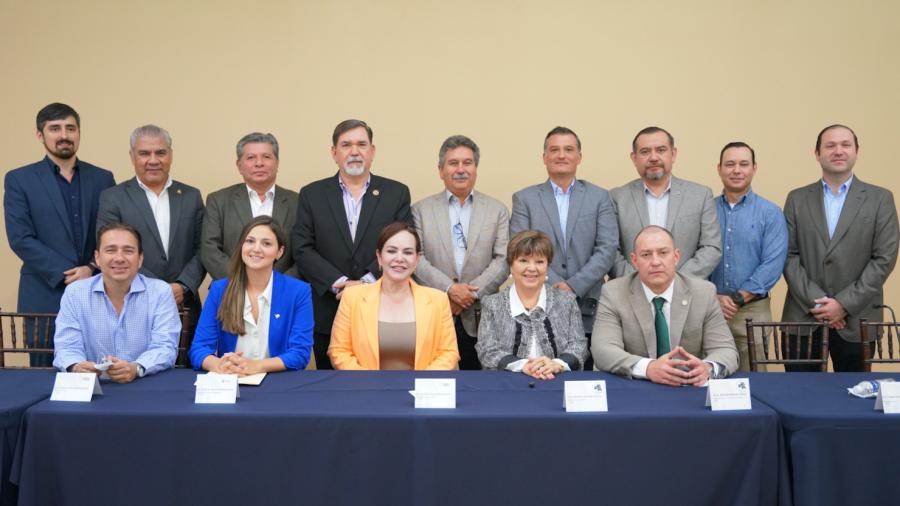 Fortalece alcaldesa Carmen Lilia Canturosas sinergia con organismos civiles para consolidar liderazgo comercial de Nuevo Laredo