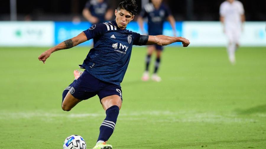 Alan Pulido es elegido mejor futbolista de la MLS de la Jornada 15 