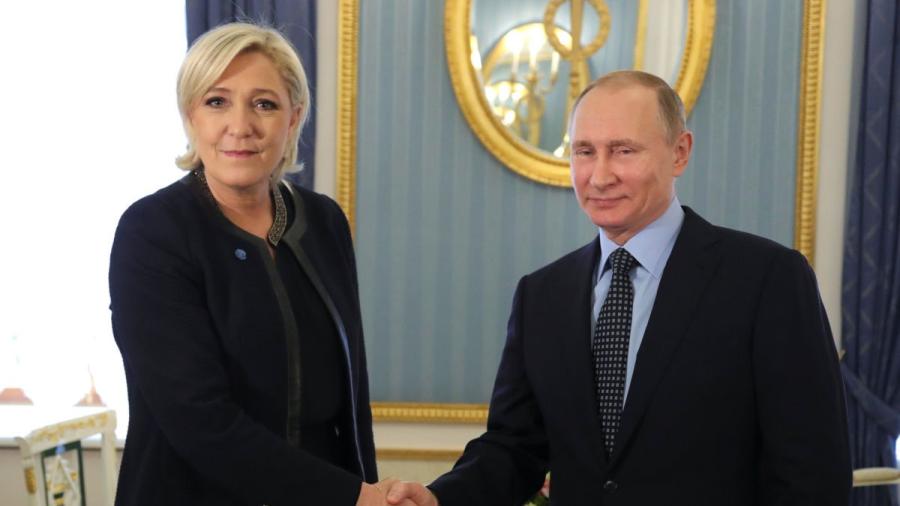 Recibe Putin a candidata Marine Le Pen en el Kremlim