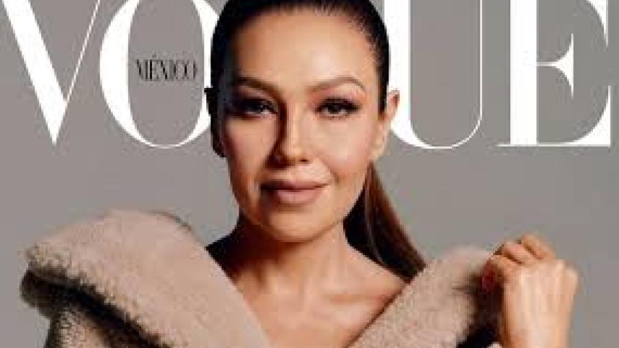 Thalía estrena portada en la revista Vogue México