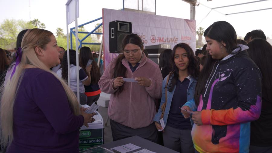 IMJUVE y Tec Milenio firman convenio para becar a estudiantes de preparatoria 