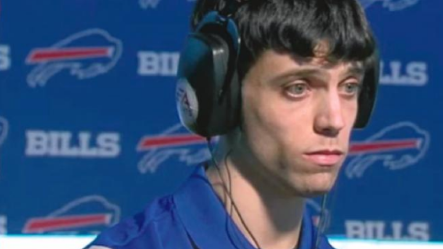 Era diferente porque no era sociable para nada, dicen sobre autor de tiroteo en Florida