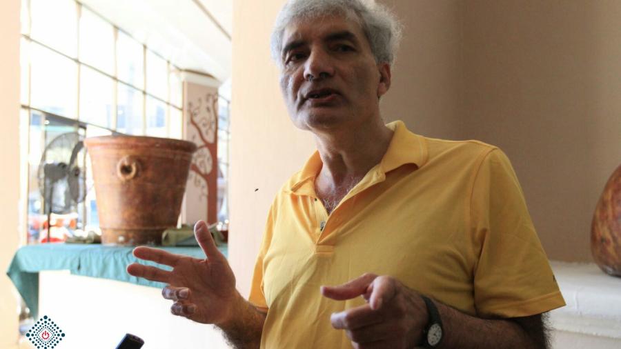Hospitalizan a Manuel Mireles