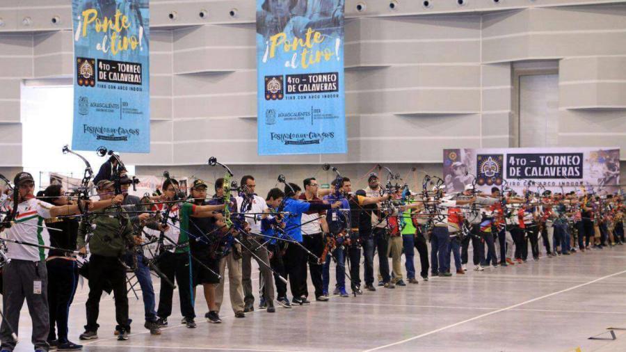 Arqueros participan en torneo "Calaveras 2017"