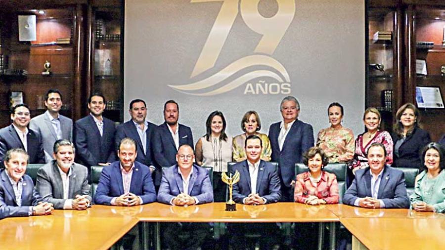 Destaca NLD en premios Latinoam&eacute;rica