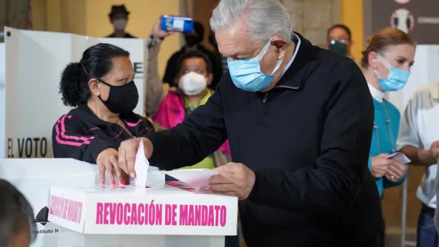 Impugna AMLO acuerdo del INE sobre resultados de revocación de mandato