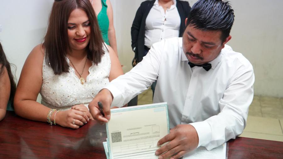 DIF Nuevo Laredo invita a las parejas a participar en la campaña de matrimonios colectivos