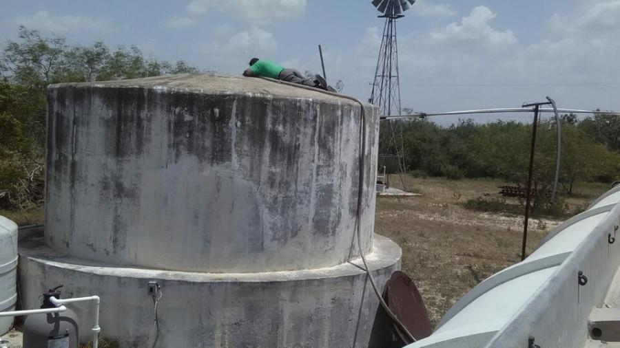 Entrega efectiva y gratuita de agua en pipas