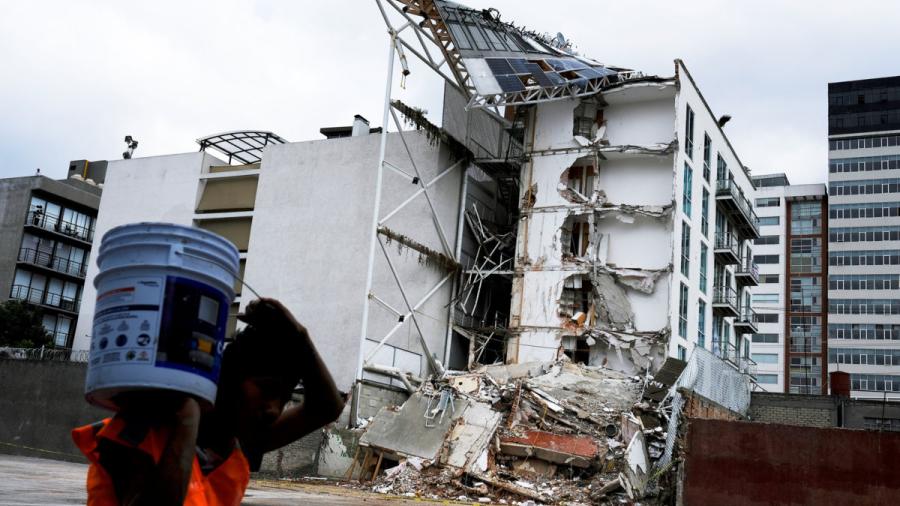 FOVISSSTE otorga primeros 70 seguros por sismos del 7S y 19S