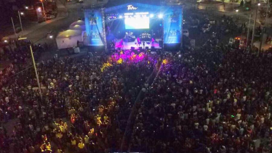 Disfrutan neolaredenses Suena Tam