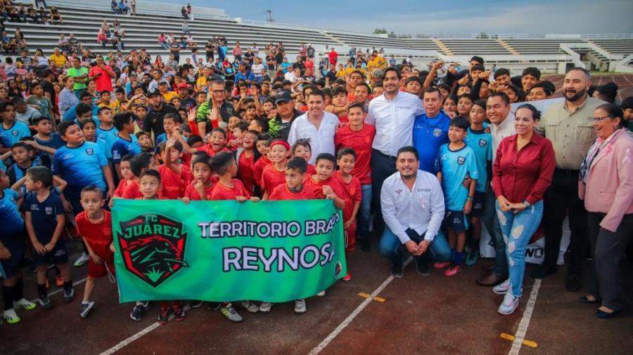 Inauguró Alcalde Carlos Peña Ortiz Torneo de Futbol Interligas "Volamos Mas Alto”