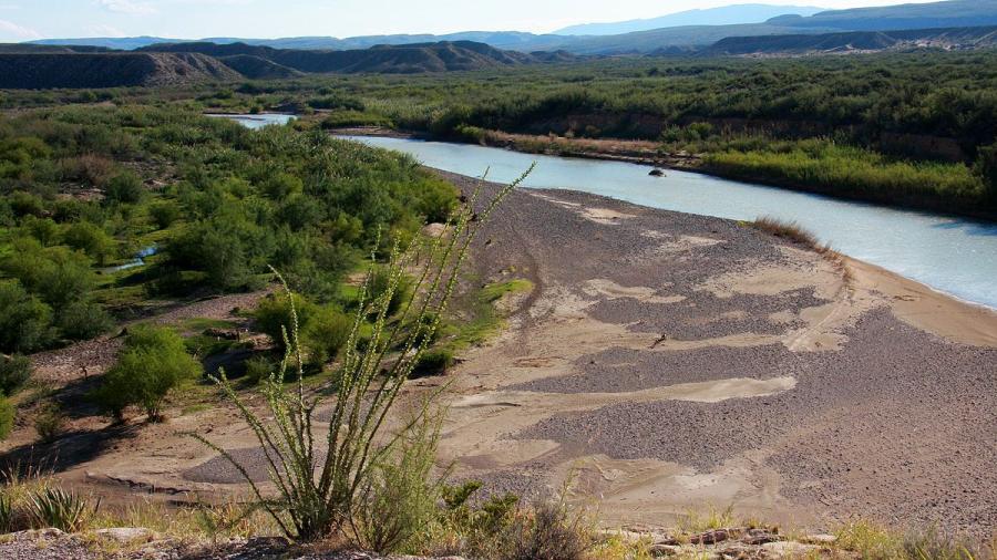 Fallece ahogado migrante que trataba de rescatar a mujer embarazada