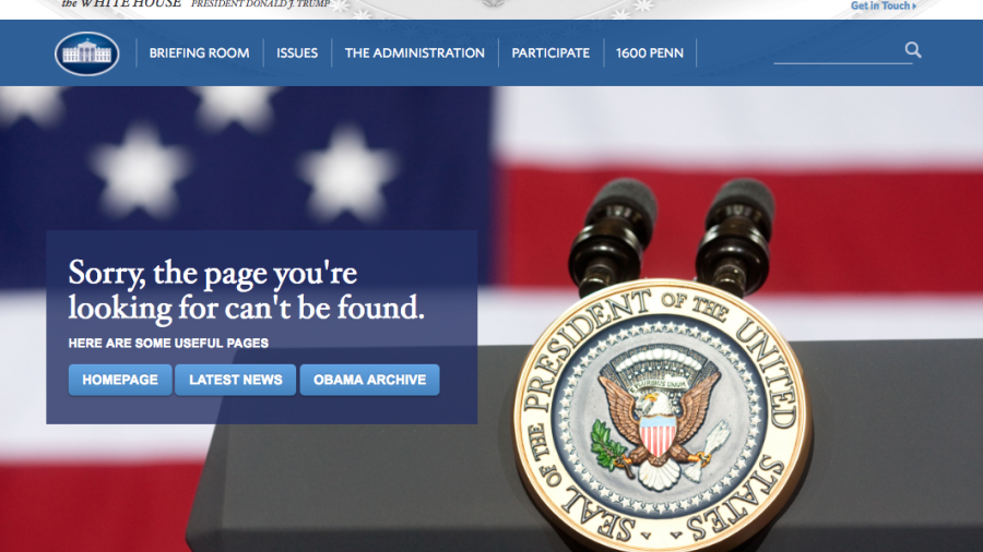 Casa Blanca elimina información en español de su página de internet