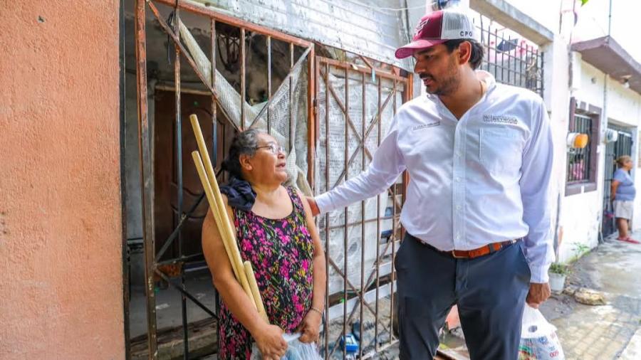 Realiza Carlos Peña Ortiz censo para apoyar a familias reynosenses
