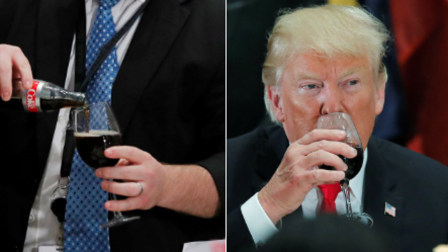 Trump brinda con refresco de dieta